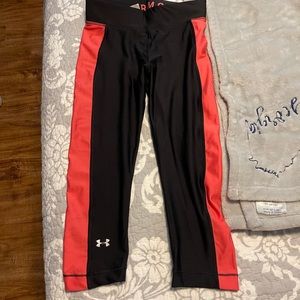 Under Armour Womens Capris Compression leggings size small